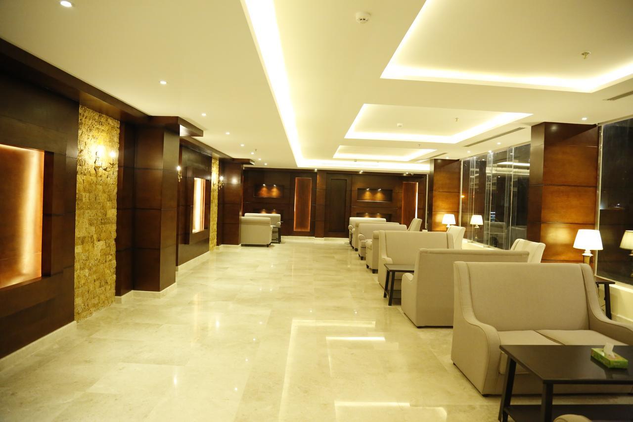 Flora Hotel Suite 2 فلورا2 للشقق المخدومة 리야드 외부 사진